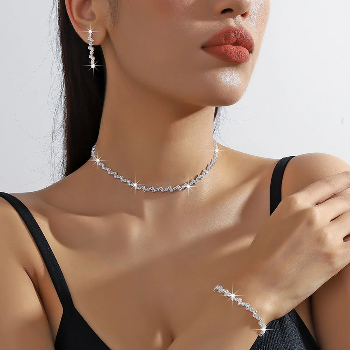 Eilla Chain Necklace