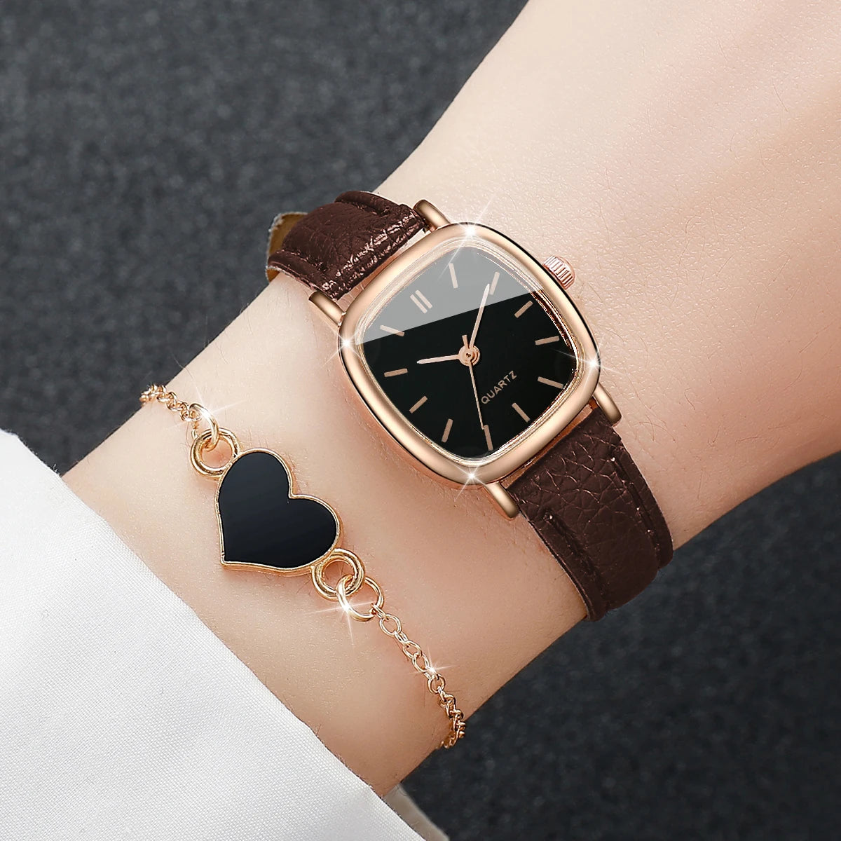 Viola  Watch