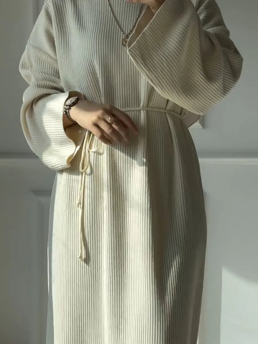 Moon Abaya